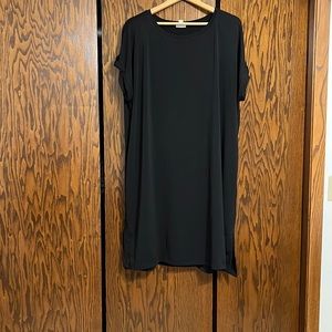 Lula Roe Chelsea Black dress